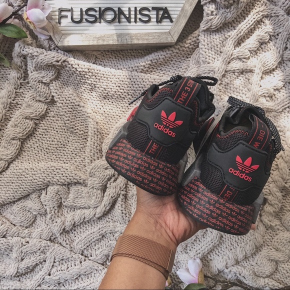 NWT 🍭 Rare Adidas NMD R1 Black/Red - Picture 5 of 9